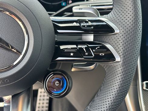 New 2026 Mercedes-Benz GLC 43 AMG 4MATIC image 28