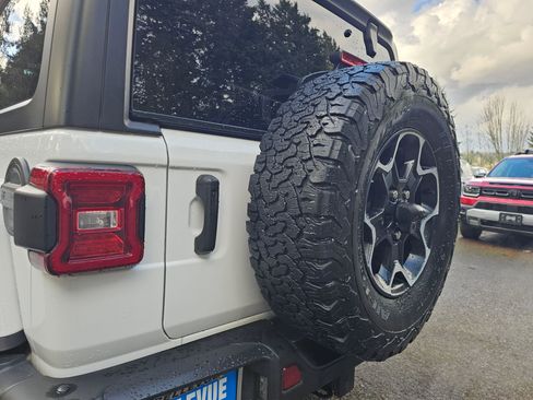 Used 2023 Jeep Wrangler Rubicon w/ Steel Bumper Group image 16