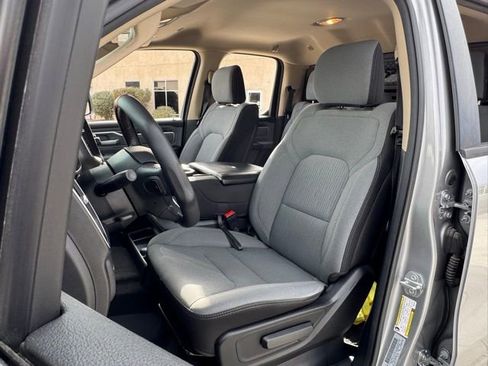 Used 2019 RAM 1500 Big Horn image 28