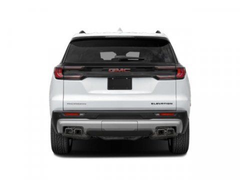 Used 2026 GMC Acadia Elevation w/ Elevation Premium Package FWD image 8
