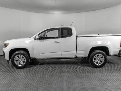 Used 2022 Chevrolet Colorado LT w/ Fleet Safety Package image 3