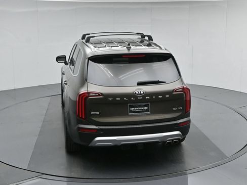Used 2020 Kia Telluride EX w/ EX Premium Package AWD/4WD image 45