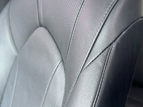 Used 2024 Toyota Grand Highlander Limited image 19