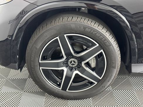 Certified 2026 Mercedes-Benz GLC 300 image 12
