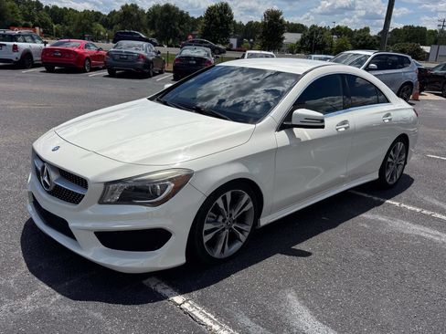 Used 2015 Mercedes-Benz CLA 250 4MATIC image 3