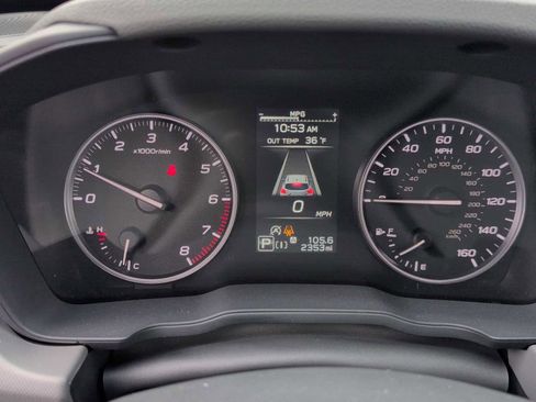 Used 2025 Subaru Crosstrek 2.5i Limited w/ Crosstrek Mirror Package image 31