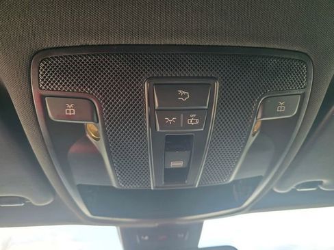 Used 2016 Mercedes-Benz GLA 250 4MATIC image 28