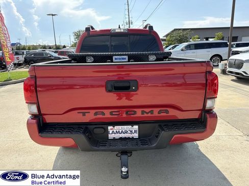 Used 2019 Toyota Tacoma SR w/ SR Convenience Package RWD image 9