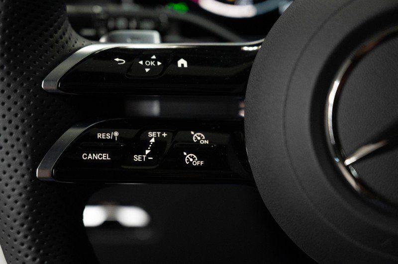 Certified 2026 Mercedes-Benz GLC 300 image 22