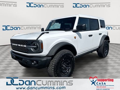 New 2026 Ford Bronco Badlands AWD/4WD image 1