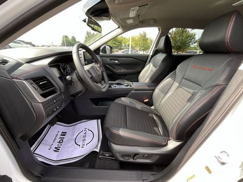 Certified 2025 Nissan Rogue SV w/ Rock Creek Premium Package image 46