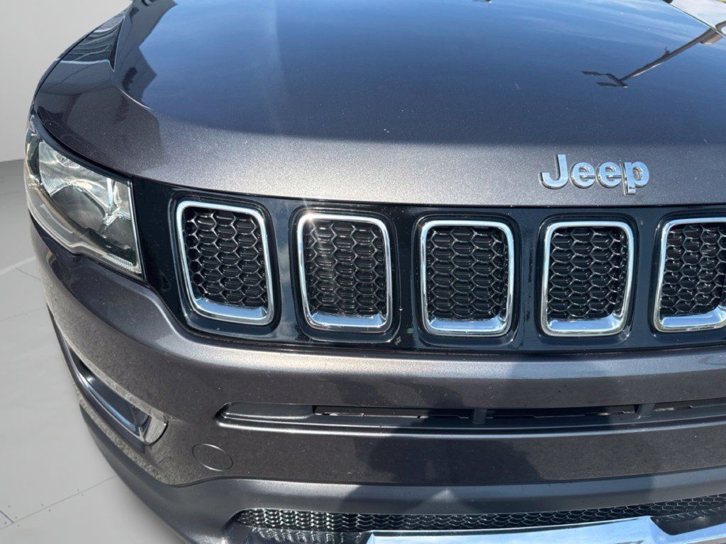 Used 2019 Jeep Compass Limited FWD image 38