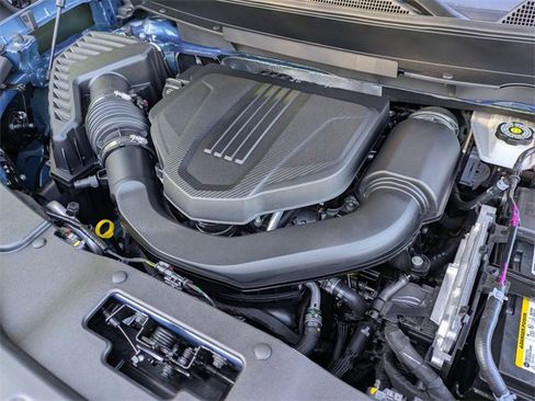 Certified 2026 Chevrolet Traverse LT w/ Driver Confidence Package image 31