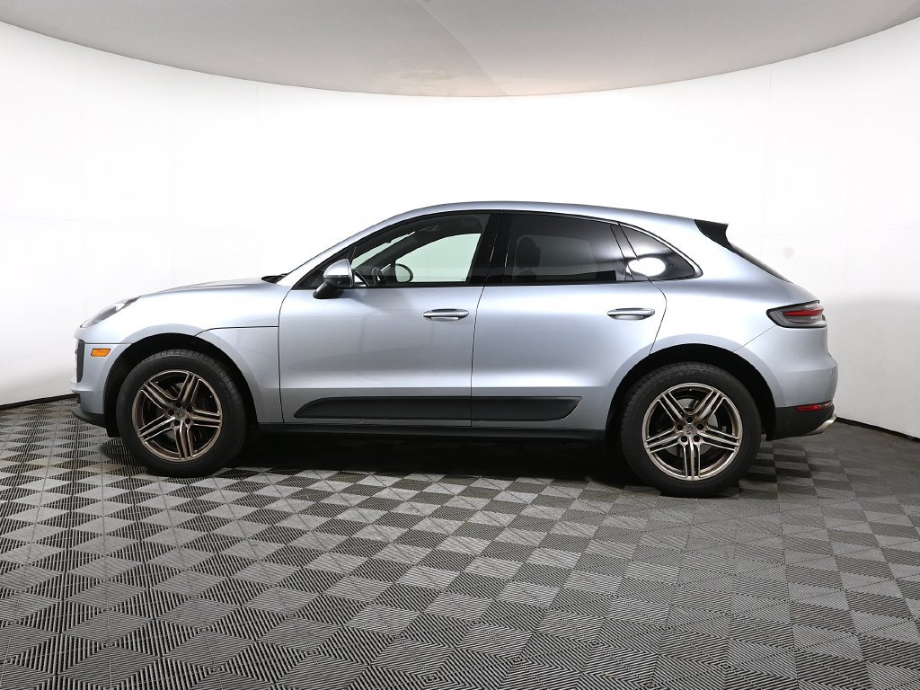 Used 2021 Porsche Macan AWD/4WD image 2