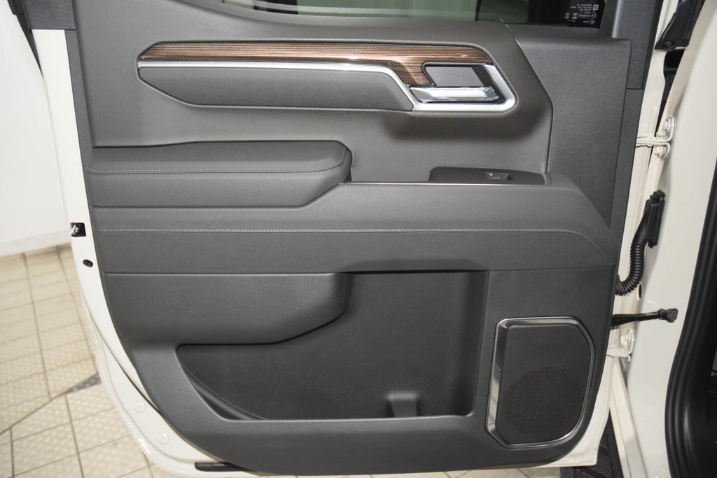 New 2026 Chevrolet Silverado 1500 RST w/ RST All Star Premium Package AWD/4WD image 46