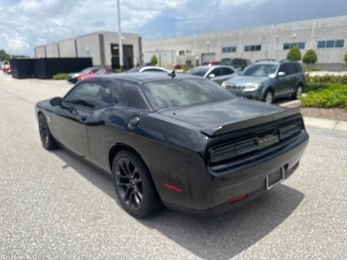 Used 2023 Dodge Challenger R/T Scat Pack w/ Plus Package RWD image 7