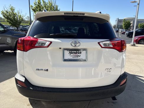 Used 2014 Toyota RAV4 XLE image 5