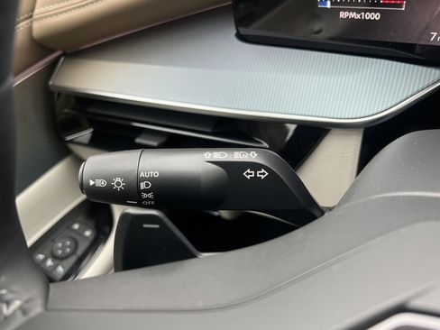 New 2026 Nissan Murano Platinum image 9