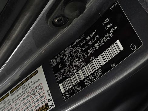 Used 2023 Lexus GX 460 Premium AWD/4WD image 40