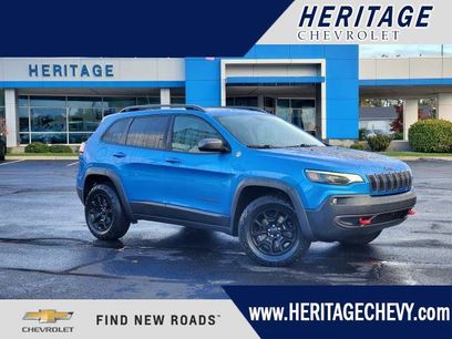 Used 2019 Jeep Cherokee Trailhawk w/ Comfort/Convenience Group