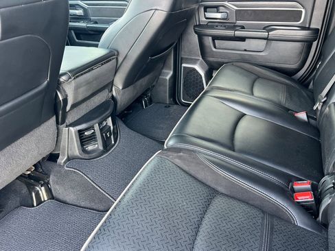 Used 2023 RAM 3500 Laramie w/ Night Edition image 12