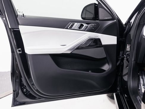 Used 2024 BMW X6 xDrive40i w/ Executive Package image 5