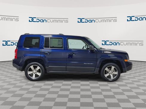 Used 2016 Jeep Patriot High Altitude AWD/4WD image 9