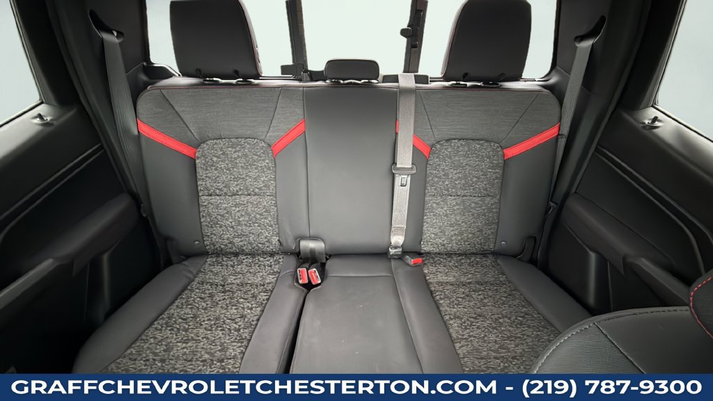 Used 2023 Chevrolet Colorado Z71 AWD/4WD image 31