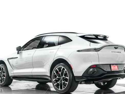 Used 2021 Aston Martin DBX AWD/4WD image 34