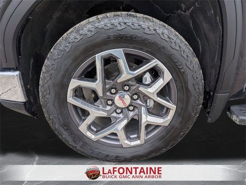 Certified 2025 GMC Sierra 1500 SLT w/ SLT Premium Plus Package image 32