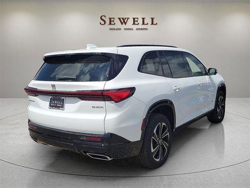 New 2026 Buick Enclave Sport Touring w/ Power Package image 5