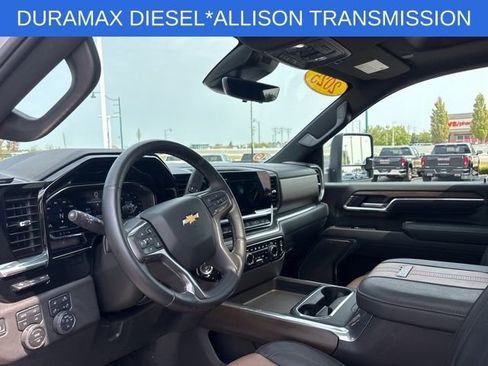 Used 2025 Chevrolet Silverado 2500 High Country w/ High Country Premium Package image 14
