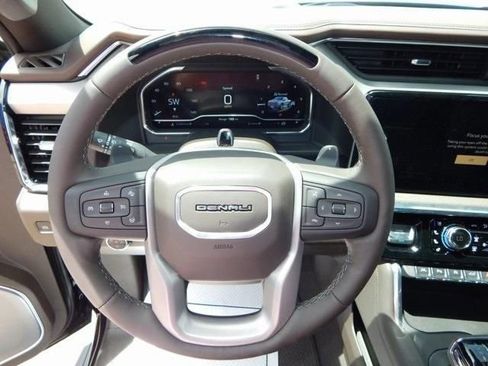 New 2025 GMC Sierra 1500 Denali w/ Technology Package AWD/4WD image 19