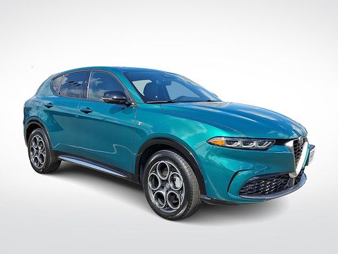 Used 2024 Alfa Romeo Tonale Ti AWD/4WD image 1