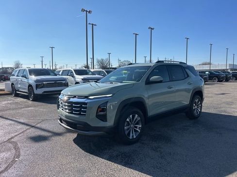 New 2026 Chevrolet Equinox LT FWD image 8
