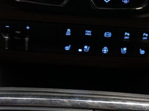 Used 2016 RAM 3500 Laramie w/ Convenience Group image 93