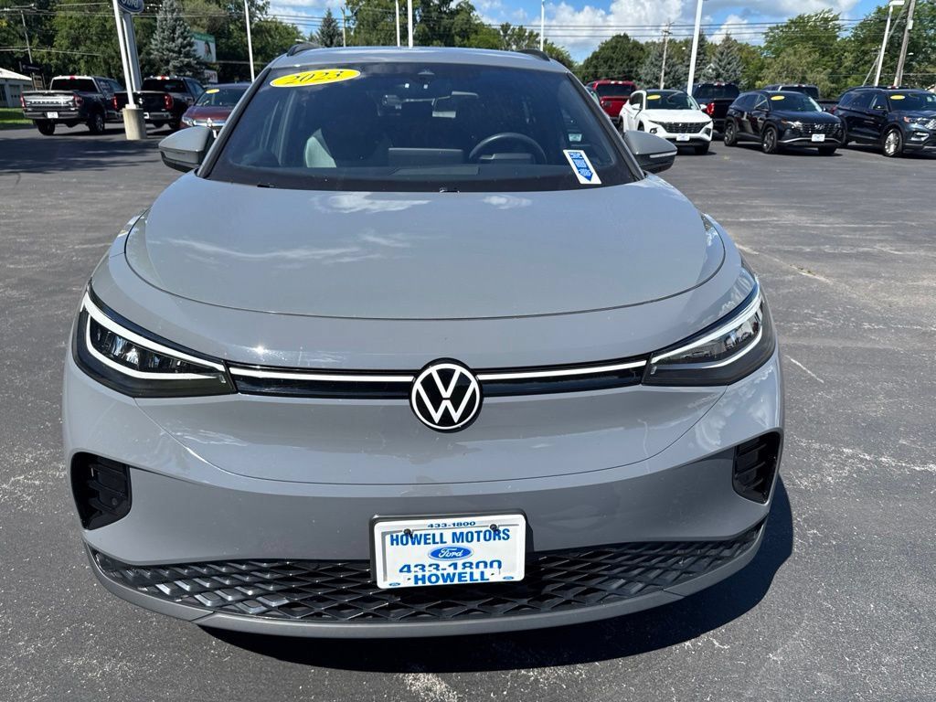 Used 2023 Volkswagen ID.4 Pro AWD/4WD image 2