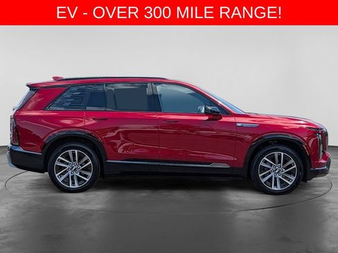 Used 2026 Cadillac Vistiq Sport w/ LPO, Floor Liner Package AWD/4WD image 14
