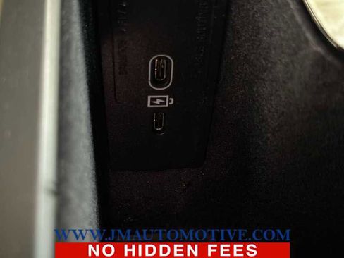 Used 2023 Volvo XC90 B5 Core w/ Protection Package Premier image 36