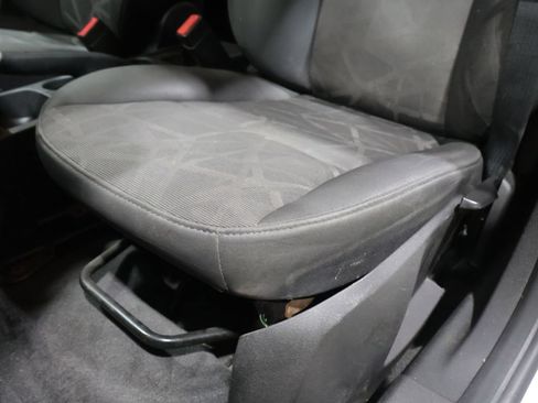Used 2012 Ford Fiesta SE FWD image 11