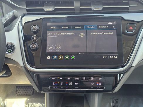 Used 2022 Chevrolet Bolt EUV Premier FWD image 28
