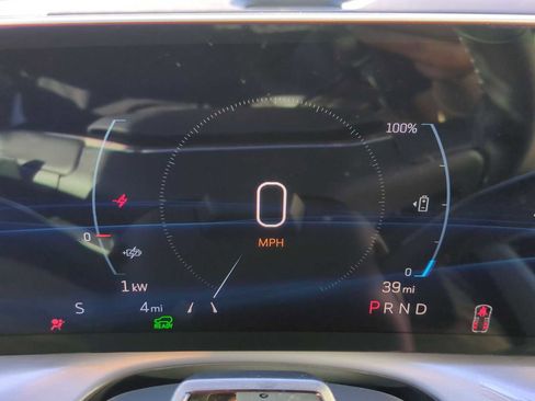 New 2026 Cadillac Vistiq Sport image 17