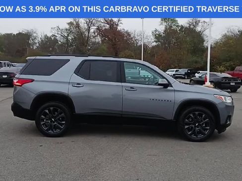 Certified 2021 Chevrolet Traverse RS w/ LPO, Floor Liner Package image 9
