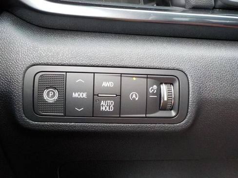 New 2027 GMC Terrain AT4 w/ Convenience Package III AWD/4WD image 35
