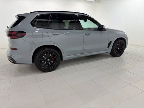 Certified 2024 BMW X5 xDrive40i w/ M Sport Package AWD/4WD image 6