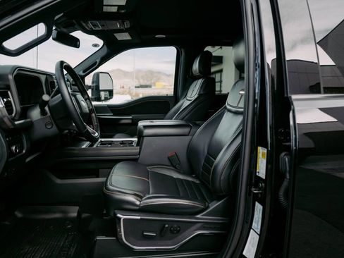 Used 2024 Ford F350 Platinum image 20