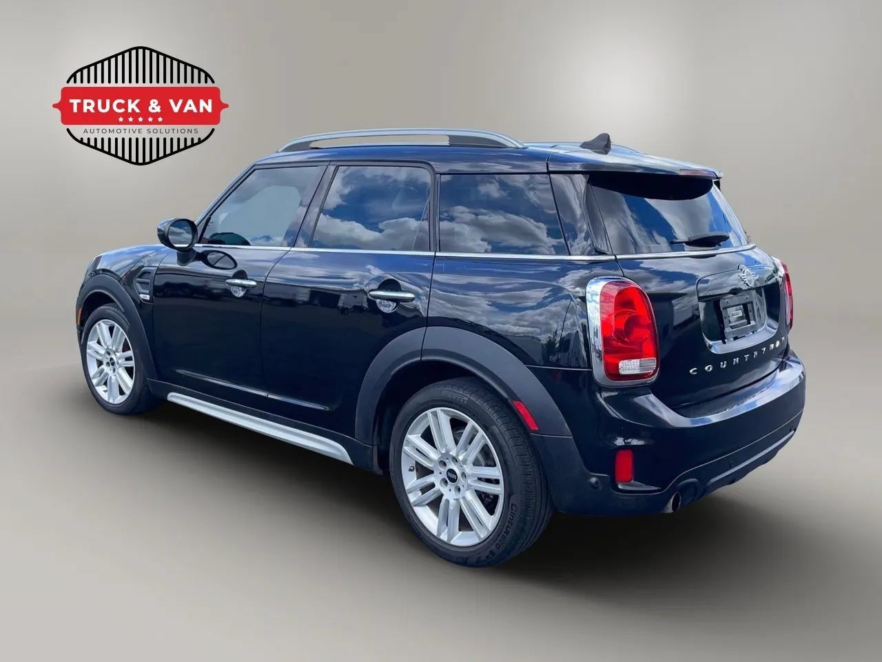 Used 2020 MINI Cooper Countryman FWD image 4