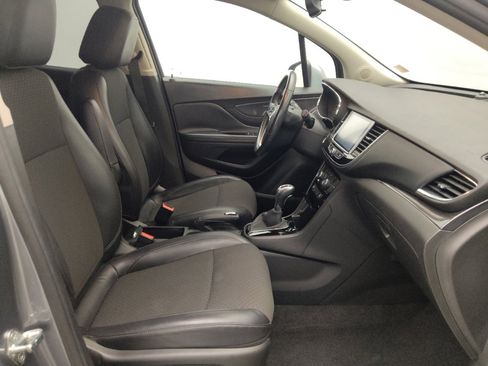 Used 2019 Buick Encore Preferred FWD image 21