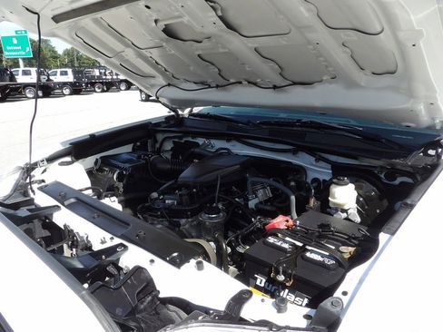 Used 2021 Toyota Tacoma SR RWD image 40