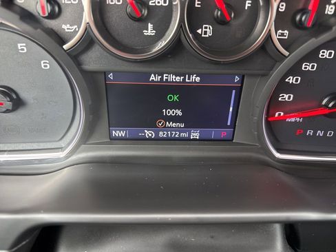 Used 2020 Chevrolet Silverado 1500 RST image 25